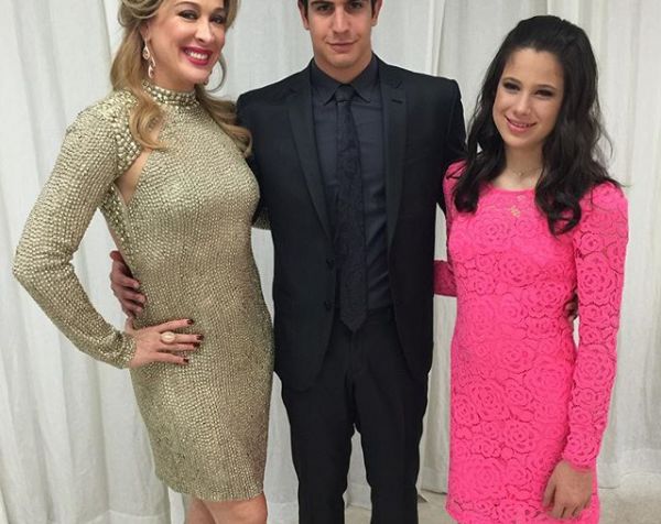vestido para ir a formatura do filho