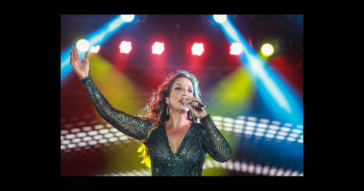 Ivete Sangalo fez show da turnê 'Ivete na Balada' na casa ...