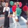 Xuxa ainda relembrou as décadas de 80 e 90 e dançou ao lado de dançarinas vestidas de paquita no 'Família Record'