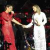 Ivete Sangalo e Claudia Leitte cantaram a música 'Não Chores Mais (No Woman, No Cry)'
