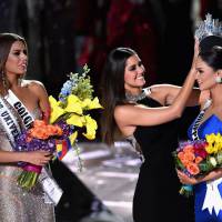 Filipina vence Miss Universo 2015, marcado por gafe de apresentador: 'Péssimo'