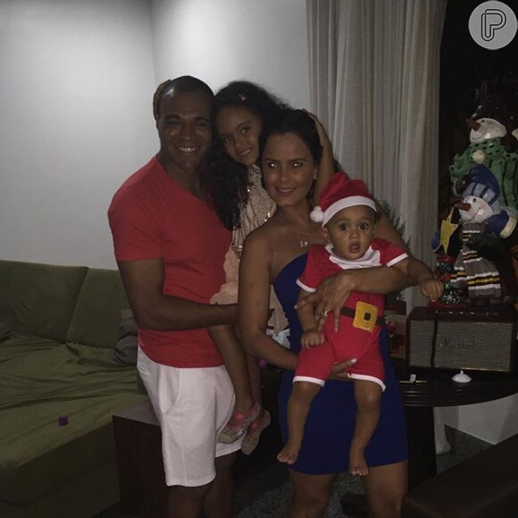 Luciele Camargo e o marido, Denilson, passaram o Natal em Goiás na mesma comemoração que reuniu os pais dela, Helena e Francisco