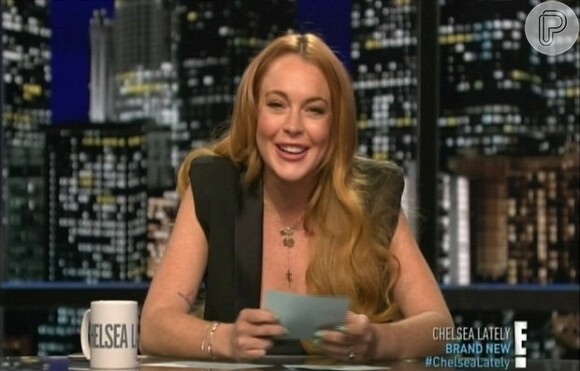 Lindsay Lohan assumiu o lugar de Chelsea Handler no 'Chelsea Lately', no E!