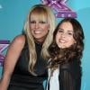 Britney elogiou sua pupila, Carly Rose, no Twitter: 'Ela vai ganhar', em 18 de dezembro de 2012