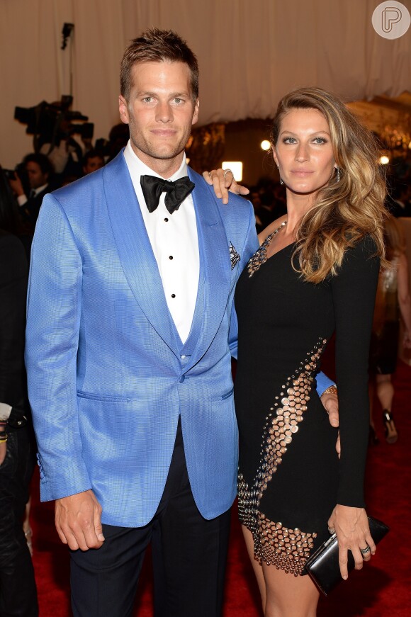 Tom Brady e Gisele Bündchen ficaram em segundo lugar na lista da revista 'Forbes' dos cinco casais mais ricos do mundo, arrecadando R$176 milhões no período entre 2012 e 2013