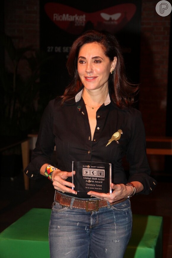 Christiane Torloni foi homenageada no Global Shift Awards, no Pavilhão do Festival do Rio, no Cais do Porto, no Rio de Janeiro, nesta segunda-feira, 30 de setembro de 2013