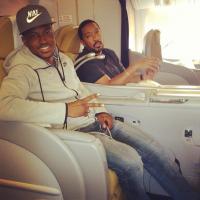 Thiaguinho viaja de primeira classe para Angola após visitar Neymar na Espanha