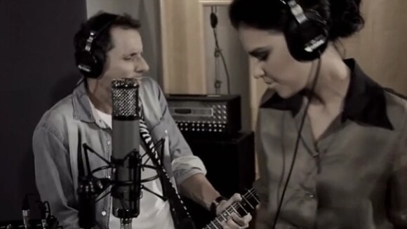 Mariana Rios grava música com Tony Bellotto, dos Titãs: 'Já já novidades'