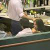 Isis Valverde foi clicada aos beijos, pela primeira vez, com o namorado, André Resende, em shopping de São Conrado, Zona Sul do Rio de Janeiro, na noite desta segunda-feira, 25 de abril de 2016