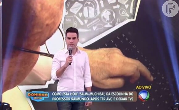 Luiz Bacci apresentou o 'Domingo Show' em 24 de agosto de 2016 e deve ser confirmado como novo apresentador da atração