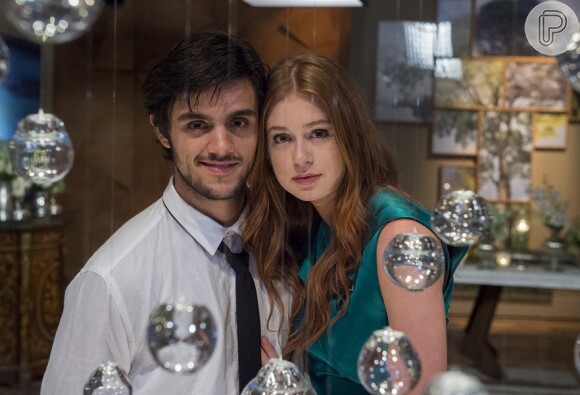 Final de 'Totalmente Demais': Eliza (Marina Ruy Barbosa) e Jonatas (Felipe Simas) reatam e terminam novela juntos