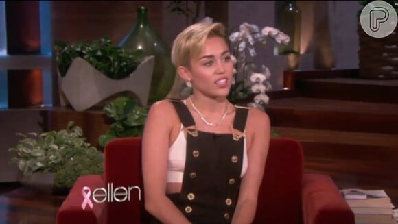 Miley Cyrus fala sobre término de noivado com Liam Hemsworth em entrevista à Ellen Degeneres: 'Eu acredito que quando um capítulo acabou, você tem que fechá-lo e iniciar um novo. E é nessa fase onde estou agora'