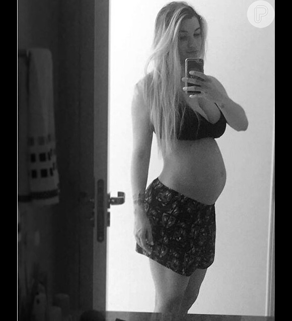 Aline Gotschalg está na reta final da sua gravidez e disse que não vai expor a vida do filho, que se chamará Lucca