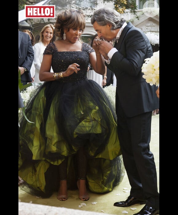 Tina Turner escolheu um vestido nada tradicional para o seu casamento com o produtor musical alemão Erwin Bach. A cerimônia aconteceu no dia 21 de julho de 2013