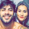 O ex-BBB Renan Oliveira e a namorada, Cinthia Mayumi, estão morando juntos