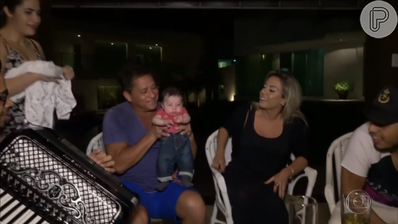 Leonardo mostrou parte da rotina com a família em sua casa em Goiânia, no 'Vídeo Show' desta quarta-feira, 4 de maio de 2016