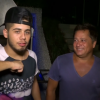Leonardo se diverte com o filho Zé Felipe em sua casa em Goiânia, durante reportagem exibida no 'Vídeo Show' desta quarta-feira, 4 de maio de 2016