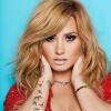 Demi Lovato mostrou seu lado sensual na capa da revista 'Cosmopolitan' durante a divulgação de seu quarto álbum de estúdio, 'DEMI'