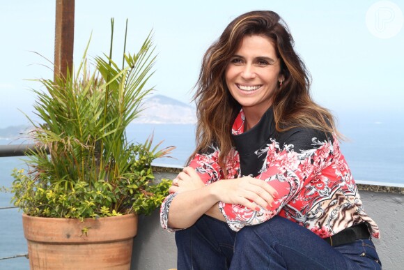 Giovanna Antonelli mudou a cor dos cabelos em maio de 2016 para personagem em nova novela, 'Sol Nascente'