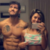 Lucas Lucco e a modelo fitness Vitória Gomes já foram vistos aos beijos em passeio em shopping, mas não assumiram um relacionamento. Na madrugada de quarta-feira, 8 de junho, os dois movimentaram o snapchat com fotos em momento de intimidade