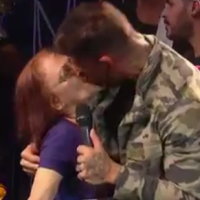 Lucas Lucco beija na boca senhora de 69 anos ao vivo em programa de TV. Vídeo!
