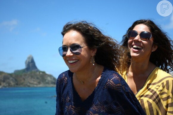 Daniela Mercury e Malu Verçosa viajam de lua de mel para Fernando de Noronha, em outubro de 2013