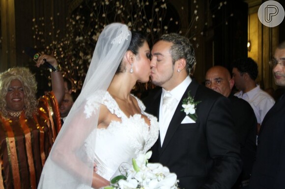 Gracyanne Barbosa e Belo se casaram em 2012 com cerimônia na igreja e superfesta no Rio