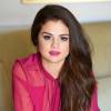 Selena Gomez explicou o motivo de não lavar o cabelo todo dia: 'Poderia acabar prejudicando ele'