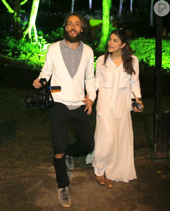 Priscila Fantin e o marido, Renan Abreu, no casamento de Débora Nascimento e José Loreto, no Rio, neste sábado, 21 de maio de 2016