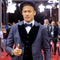 Neymar faz sucesso na web com publicações do filho, Davi Lucca, e lidera lista