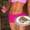 A modelo fitness Vitória Gomes é adepta de uma alimentação saudável