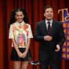 Katy Perry participou do programa 'Late Night With Jimmy Fallon', vestida com visual infantil, no dia 10 de outubro de 2013