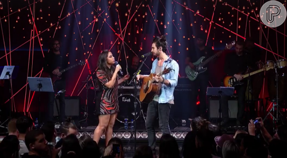 Anitta e Tiago Iorc cantaram a música 'Nothing But a Song' juntos no 'Música Boa Ao Vivo'