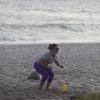 A atriz Fernanda Souza manteve a forma com exercícios do CrossCore na praia da Barra da Tijuca, na Zona Oeste do Rio de Janeiro, nesta quarta-feira, 23 de outubro de 2013