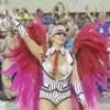 Viviane Araújo brilha à frente da bateria do Salgueiro no carnaval 2016 provando que tem samba no pé