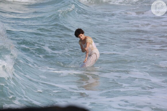 Maitê Proença gravou algumas cenas de 'Liberdade, Liberdade' na praia de Grumari, na Zona Oeste do Rio de Janeiro