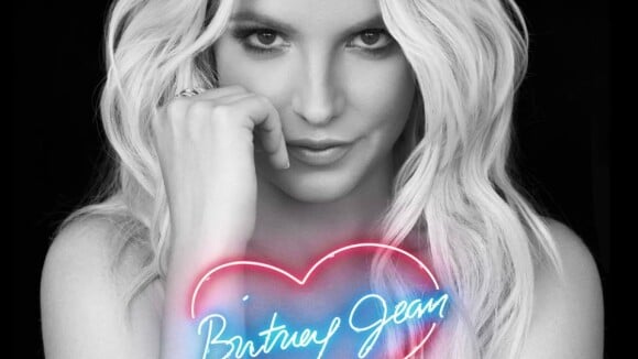 Britney Spears divulga capa do CD 'Britney Jean' e escreve carta para os fãs