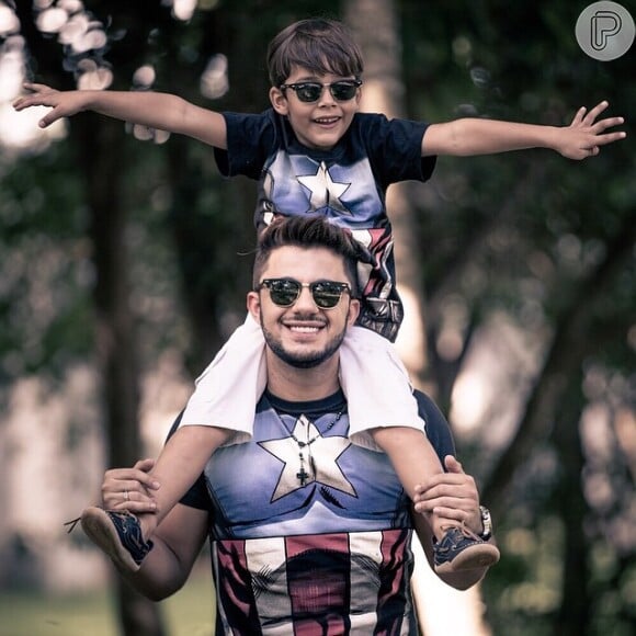 Cristiano Araújo com o filho mais novo, Bernardo, de 3 anos
