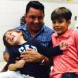 Pai de Cristiano Araújo diz que filhos do cantor ainda perguntam por ele:'Choro'