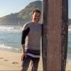 Leandro Hassum vem mantendo uma rotina de atividade física com surfe, seu esporte preferido na nova fase da vida