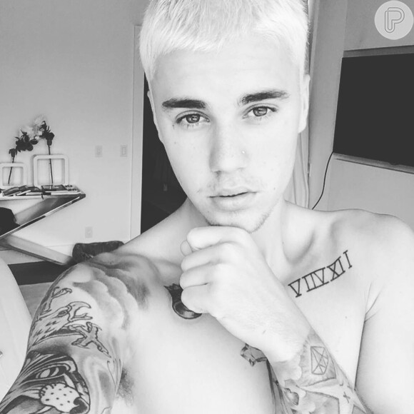 No dia seguinte à briga, Justin Bieber ironizou as notícias de que teria apanhado: 'Nenhum arranhão neste menino bonito', escreveu o cantor na legenda de uma foto no Instagram, apagada minutos depois