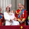 Príncipe George e Charlotte posam com a família real britânica em evento de comemoração aos 90 anos da Rainha Elizabeth