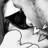 Anitta assumiu o relacionamento com o ator Pablo Morais ao postar um foto o beijando