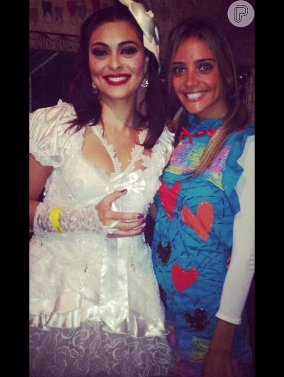 Juliana Paes já teve seu dia de noiva caipira na festa junina da novela 'Meu Pedacinho de Chão', em 2014