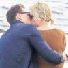 Taylor Swift foi flagrada aos beijos com Tom Hiddleston em uma praia americana