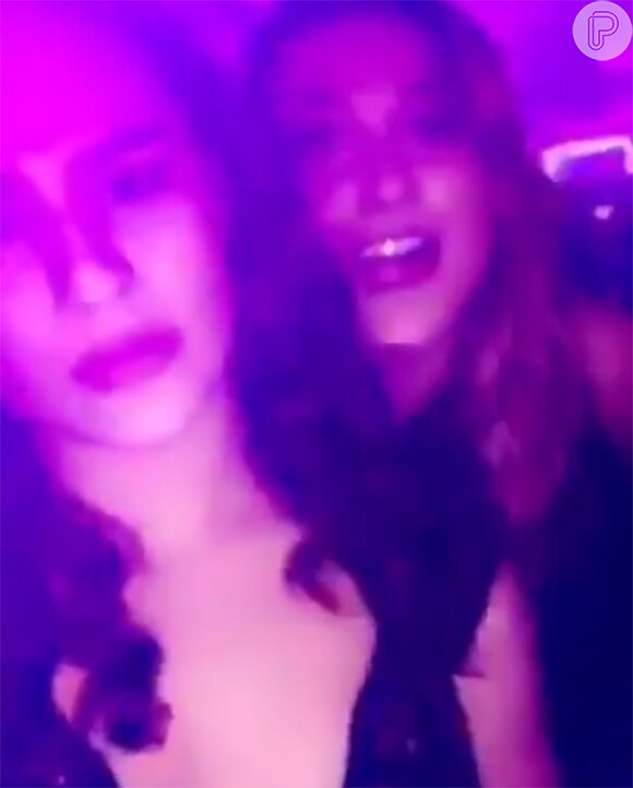 Sasha Meneghel e Lívian Aragão cantam o hit 'Ginza', lançado pelo cantor colombiano J Balvin e Anitta