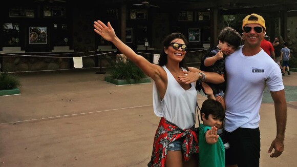 Juliana Paes viaja para Disney com filhos, marido e irmãs: 'Chegamos!'. Fotos!