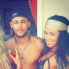 Neymar foi clicado cercado de mulheres em festa na cidade de Las Vegas (EUA)