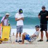 Rodrigo Hilbert foi à praia neste domingo, 26 de junho de 2016