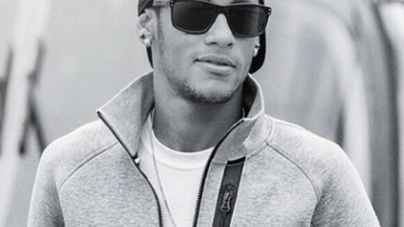 Neymar reclama de ligações para seu celular: 'É qualquer coisa, menos fã'